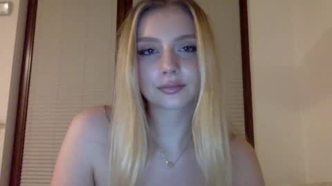 mayaflirt online show from March 4, 9:34 pm