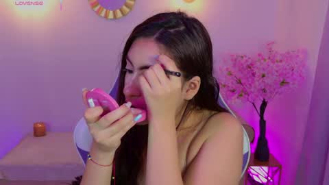 Maya Vexx online show from May 30, 3:54 pm