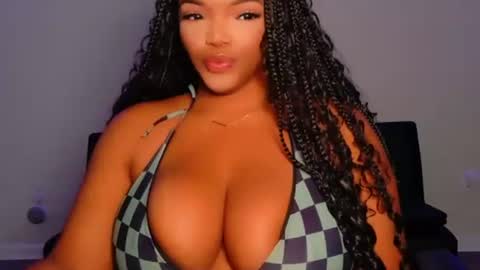 MayBabi online show from July 21, 10:17 am