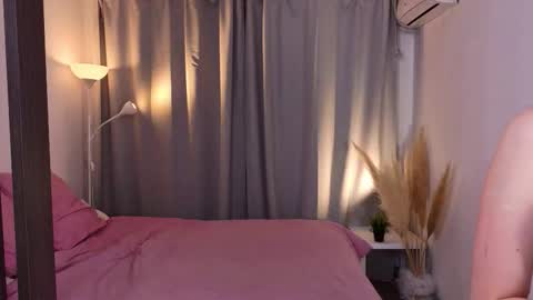 Alice online show from March 22, 5:17 pm