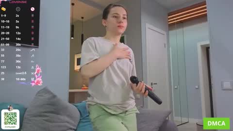 My name Casey  online show from September 17, 4:05 am