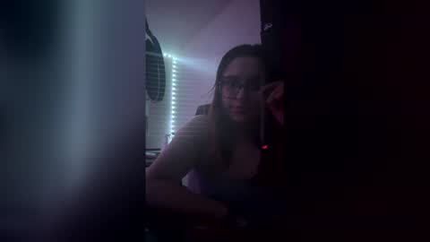 maymay304 online show from March 1, 1:21 am