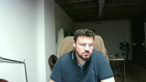 Snapshot of maythe4bwu chatting on January 2, 10:44 pm maythe4bwu online show from January 2, 10:44 pm