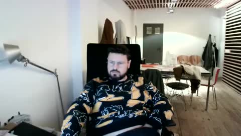 Snapshot of maythe4bwu chatting on February 21, 12:17 pm maythe4bwu online show from February 21, 12:17 pm