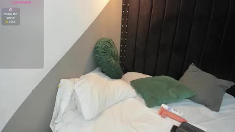 Mayu KIm online show from November 19, 7:34 pm