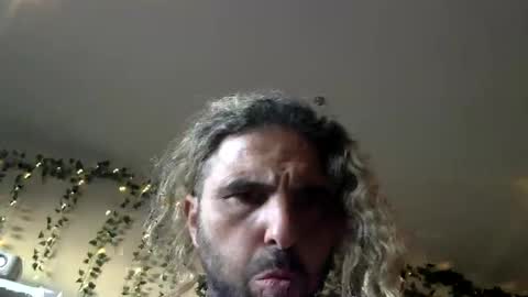 mazl0w online show from January 2, 5:57 am