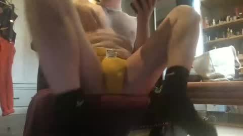 English Arse Play online show from November 5, 9:22 am