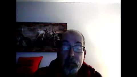 me at home online show from May 13, 10:58 am