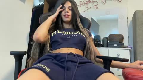   online show from March 9, 7:48 pm