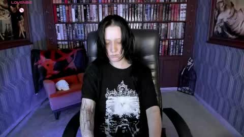 Medusa online show from April 17, 1:46 pm