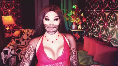 THE QUEEN ALPHA   Queen Medusa Prey online show from March 4, 5:56 pm