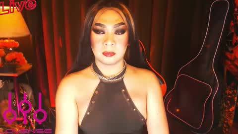 THE QUEEN ALPHA   Queen Medusa Prey online show from September 9, 5:46 pm