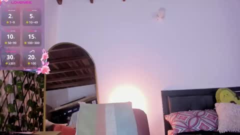 medussa13 online show from October 9, 1:38 pm