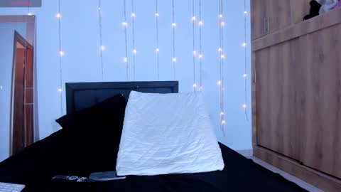 medussa13 online show from February 3, 12:03 pm