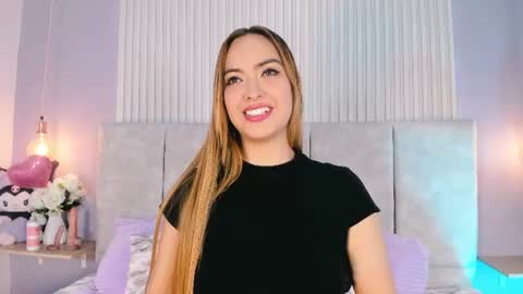 Emily online show from June 11, 12:32 am