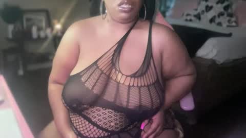 Southern Peach online show from November 27, 4:31 am