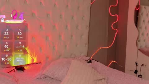 Megan  online show from January 6, 3:32 am