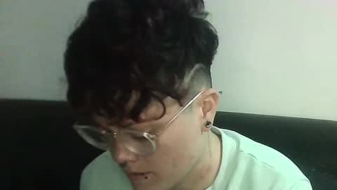 Megan and sophi online show from March 9, 7:34 am