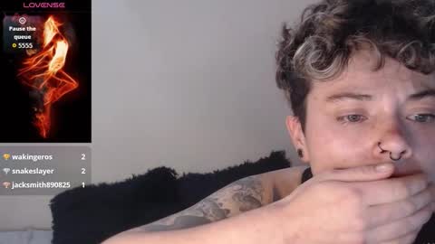 Megan and sophi online show from October 26, 3:29 am