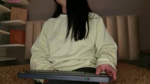     online show from February 26, 1:03 pm