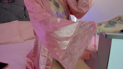 megan_morphy online show from March 31, 2:06 pm