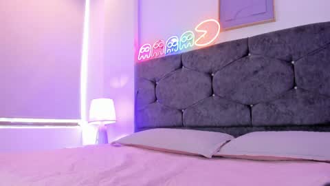 megan_morphy online show from April 14, 3:04 pm