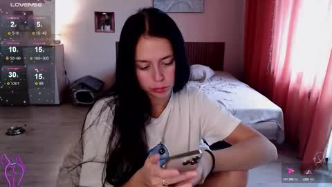 Megan online show from October 13, 6:59 am