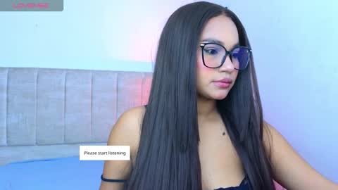 Megan online show from December 22, 8:32 am