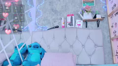 Snapshot of megan_xoxo1 chatting on October 23, 5:36 pm Megan online show from October 23, 5:36 pm