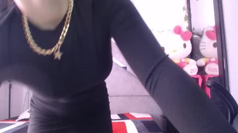 Snapshot of meganfox2244397 chatting on October 27, 3:23 pm meganfox online show from October 27, 3:23 pm