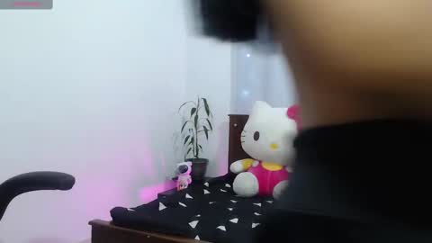 Snapshot of meganfox2244397 chatting on March 5, 9:26 pm meganfox online show from March 5, 9:26 pm