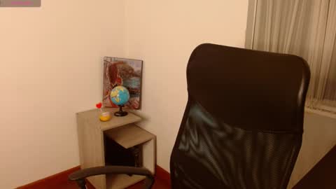 MEGAN online show from March 4, 7:43 pm