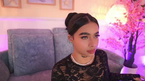 Megan Lowell online show from March 30, 9:26 pm