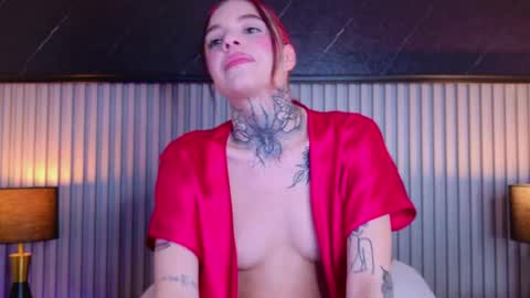 Megan  online show from May 28, 1:58 am