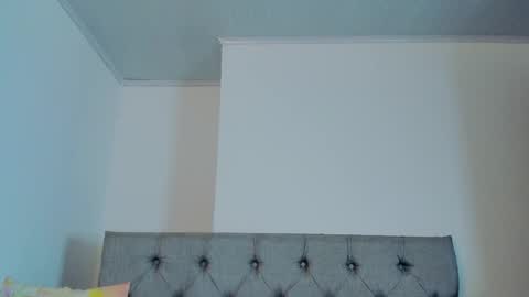 megansammy online show from March 24, 7:09 pm