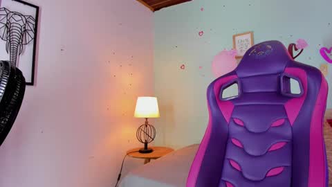 Meggan online show from February 26, 6:59 pm