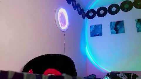 meghan_devil_ online show from October 18, 7:23 am