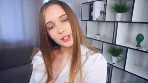 Snapshot of meghanantell chatting on September 18, 7:12 am Alberta   First stream 02252025 1230 UTC online show from September 18, 7:12 am