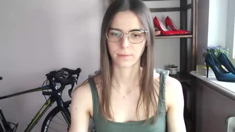 Megi online show from February 13, 2:42 pm