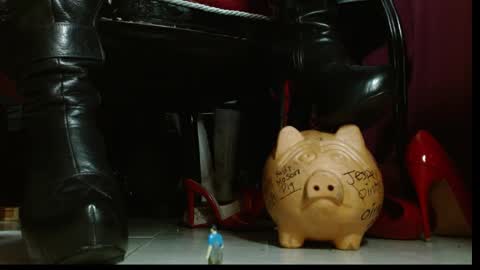 Goddess Sara online show from April 24, 6:32 pm