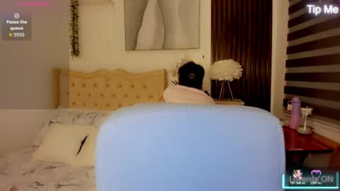 meiluxe online show from July 14, 11:48 am