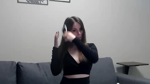 meladams online show from January 20, 9:22 pm