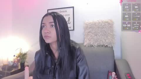Snapshot of melan_owen chatting on October 4, 11:08 am melan_owen online show from October 4, 11:08 am