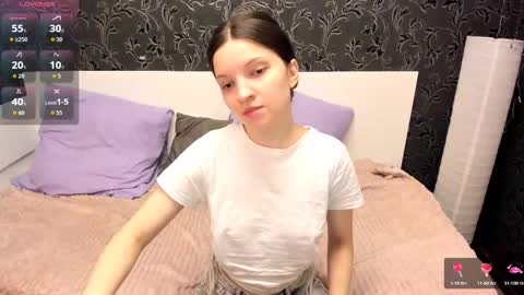 Melanie online show from March 13, 9:23 am