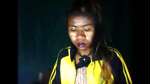 melanih online show from May 19, 3:13 am