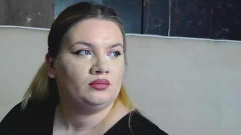 melanniebrown online show from January 11, 7:03 am