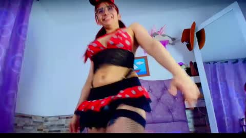 Melanny taylor online show from November 15, 1:51 am