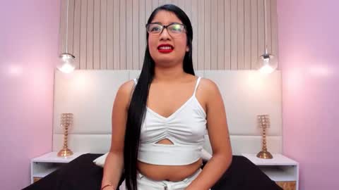 Melany online show from May 4, 6:03 pm