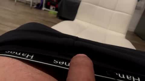 melbro0330 online show from January 12, 5:25 am