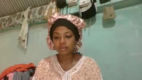 meliana98 online show from December 17, 5:25 am